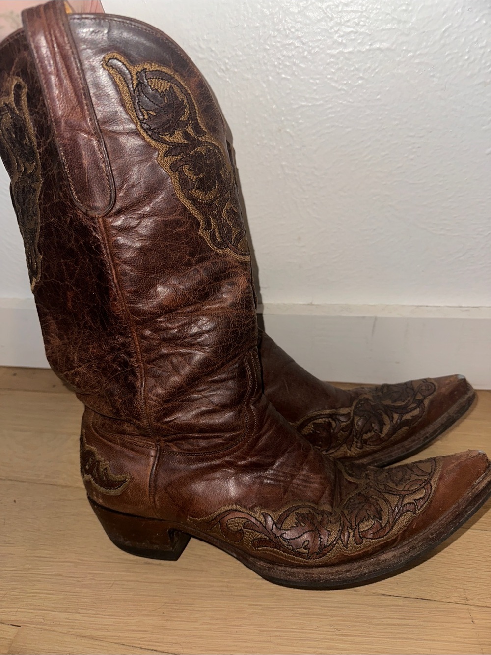 Old Gringo Brown Embroidered Leather Western Heeled Boots - Picture 6 of 9